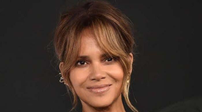 Halle berry talks about fears as daughter heads to college