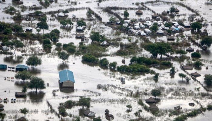 Net zero may not end climate inequality for poorer nations, research warns