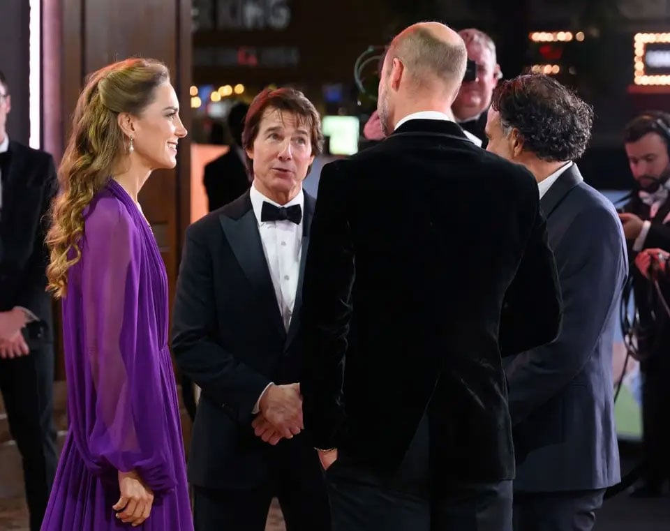 Tom Cruise praises Prince Williams style at film premiere