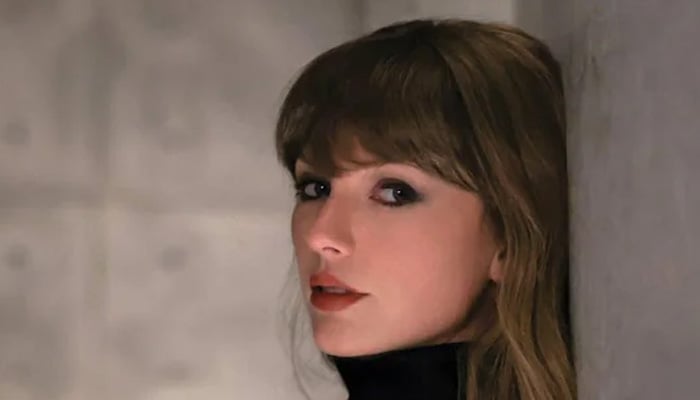 Taylor Swift offers sneak peek at mysterious ‘Patient Zero’ music video