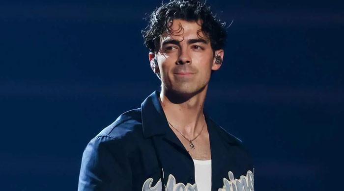 Joe jonas recalls 'terrifying' fall that made him want to call his kids: 'It sounds like the bougiest problem'