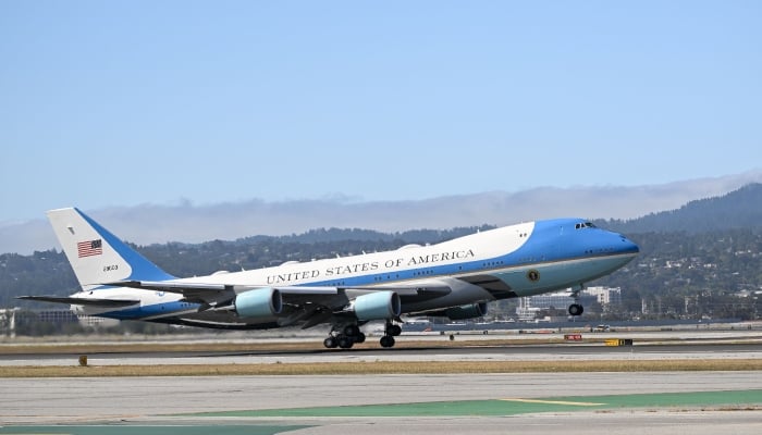 Trump administration blocks CNN from Air Force One amid ongoing press dispute
