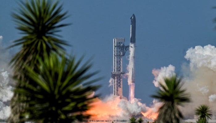SpaceX Starship to attempt first orbit and deploy 26 Starlink satellites