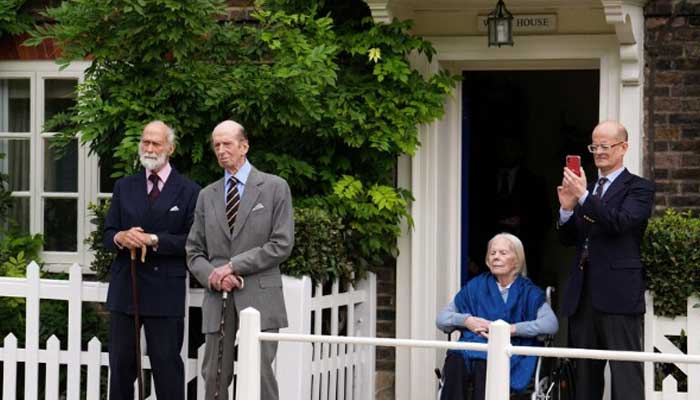 Oldest living member of royal family remembers wife after first anniversary
