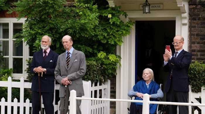 Oldest living member of royal family remembers wife after first anniversary