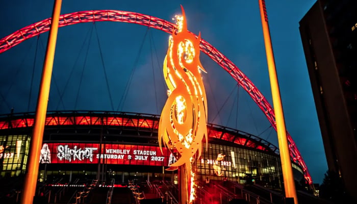 Slipknot celebrate landmark Wembley gig with iconic ‘S’ logo