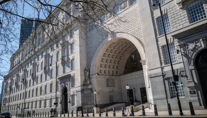 MI5 issues rare warning over Chinese Institute recruiting UK academics