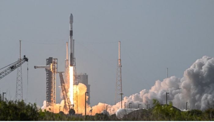SpaceX set to send Google AI chips into space for data centers