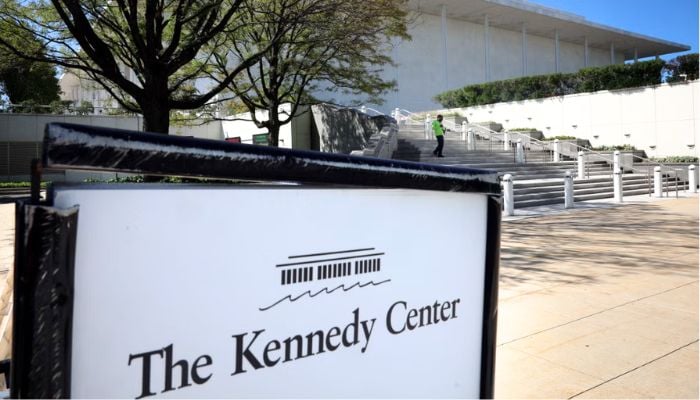 Bipartisan members of Congress push to block demolition of Kennedy Center following administration threats : report