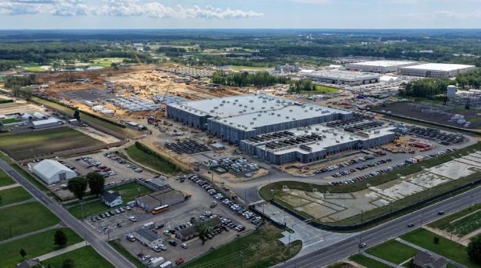 US data centre ran dozens of generators without permits for nearly a year, report finds