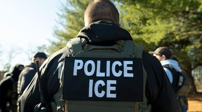 New ICE rules require body cameras and ban high-speed car chases