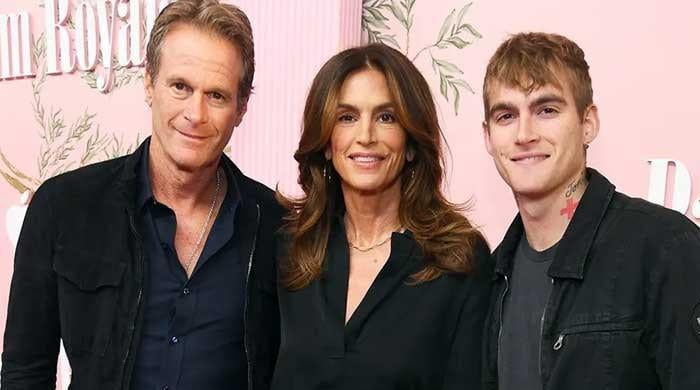 Cindy Crawford, Rande Gerber urged to leave LA after son Presley's death