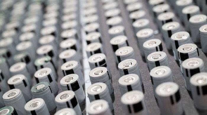 China's new battery charges to 80% in nearly 3 minutes