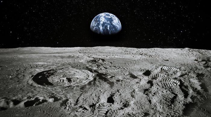 Moon water acts nothing like it does on Earth, study finds 