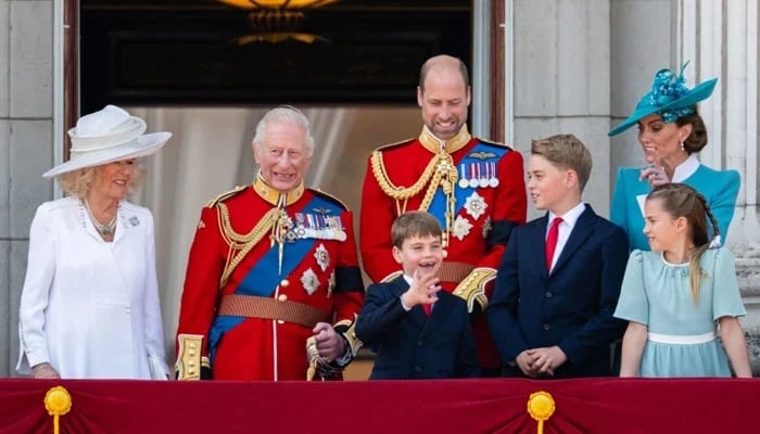 Royal family is not as united as it is portrayed: Earl Spencer