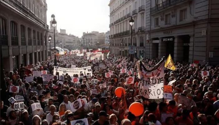 Tens of thousands protest in Madrid as anger grows over Spain’s housing crisis