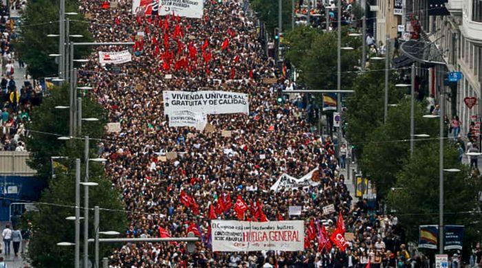 Tens of thousands protest in Madrid as anger grows over Spain’s housing crisis 