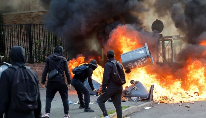 France braces for more student protests as hundreds of schools close