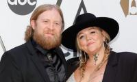 Elle King ties the knot with Dan Tooker in intimate ceremony