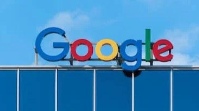 Google under fire in £1 billion UK case over app store charges