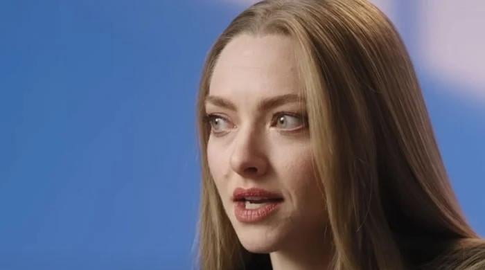 Amanda Seyfried talks about ‘super chill’ and ‘easy to work with’ Meryl Streep