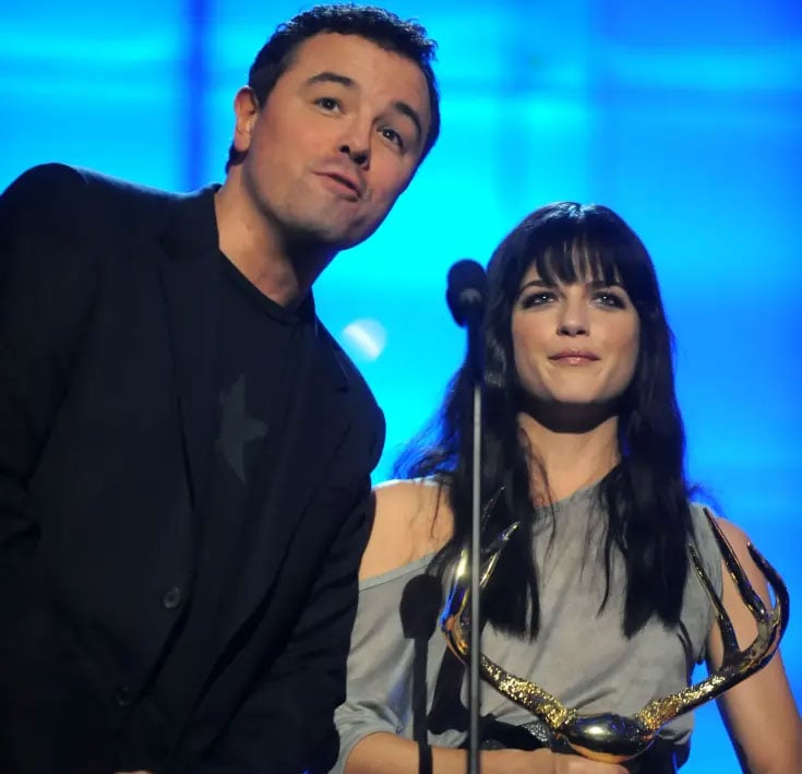 In 2004, she bit Seth MacFarlane’s hand at a Las Vegas club