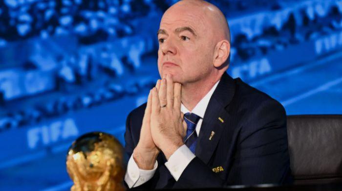 FIFA boss Gianni Infantino apologizes to council, but critics insist he is 'Unfit to Lead'