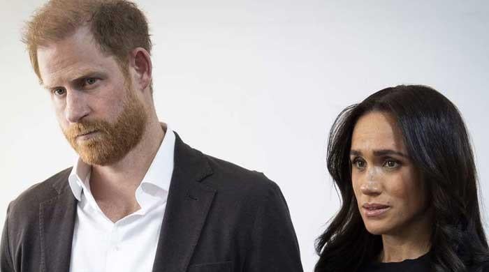 Prince Harry prepares to quit UK as Meghan Markle makes big plans