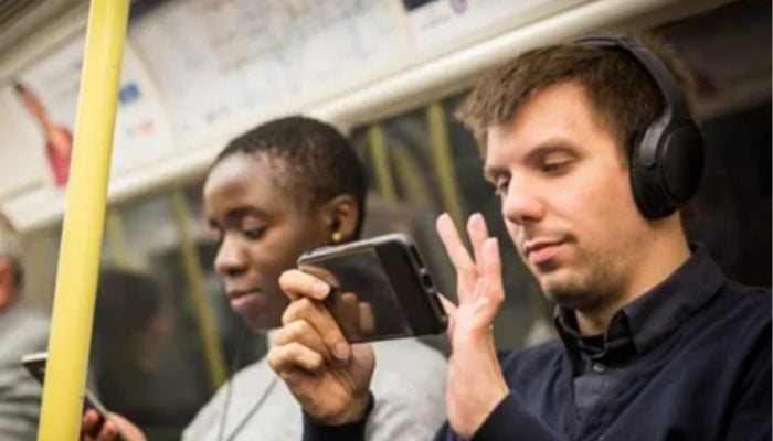 Playing loud music in public transport in UK can lead to £100 fines under new crackdown