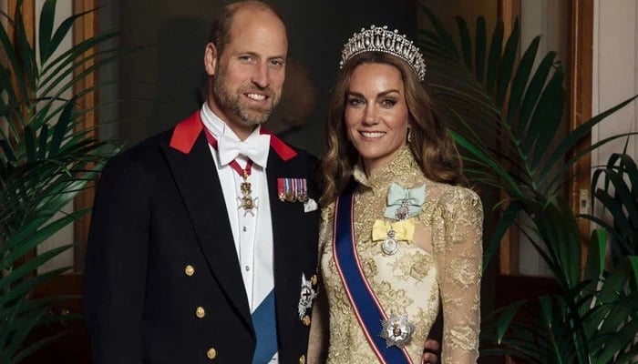 Kate Middleton impresses with yellow gown at State Banquet for Sultan of Oman