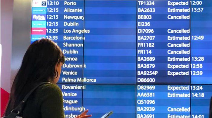 EU parliament approves sweeping passenger rights overhaul to guarantee 14-day travel refunds