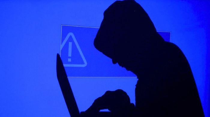 EU agency warns unpatched PHP sites may need offline isolation amid critical flaws