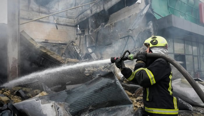 Russia attacks Kyiv hours after peace talks announcement, killing two and injuring 22