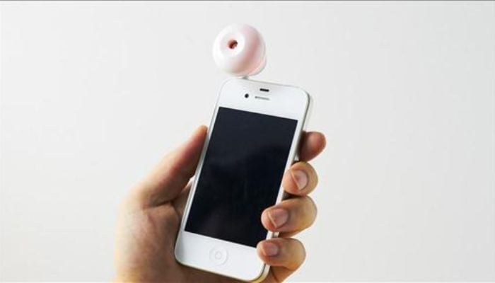 Scientists develop technology to send smells through phones