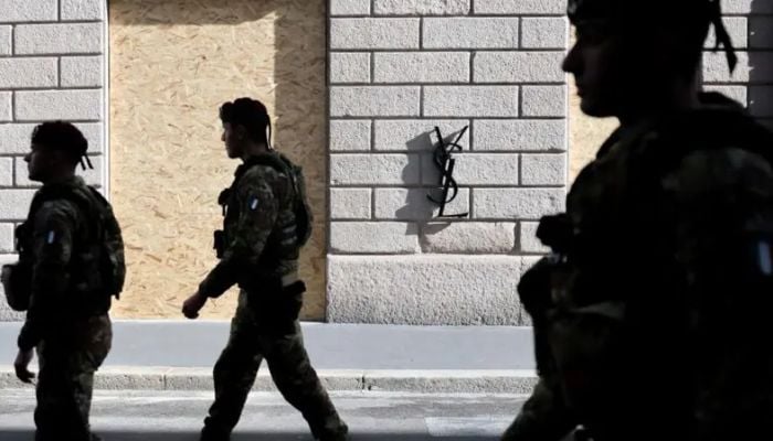 France closes metro stations, tourist sites as 70,000 police prepare for mass protests